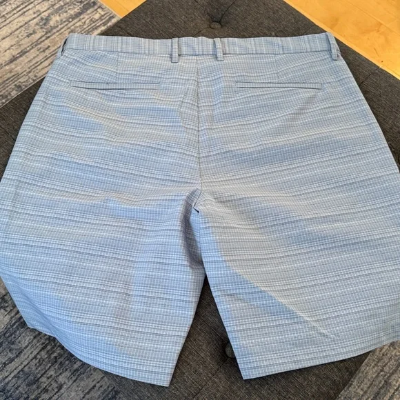 Tommy Bahama Shorts - Picture 7 of 9